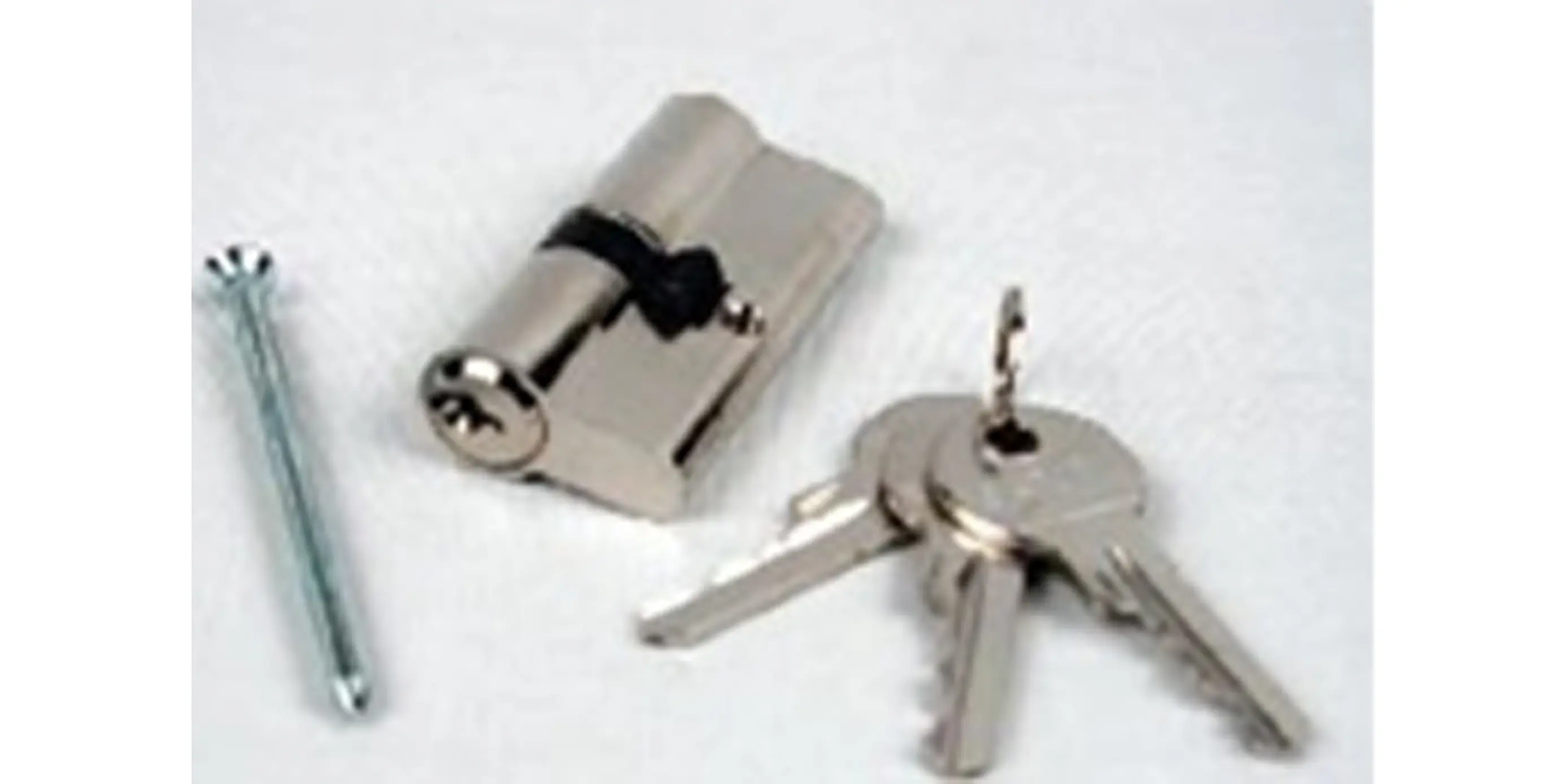 Цилиндр с ключом